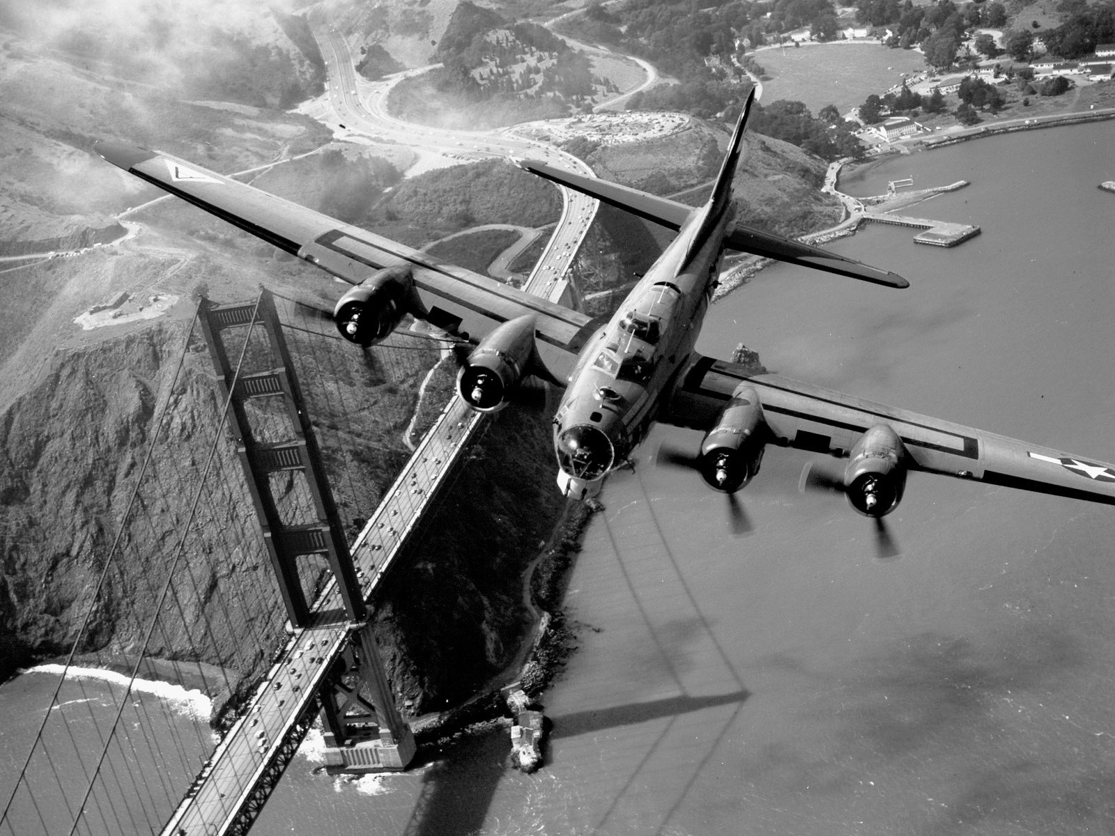 High resolution Boeing B-17 Flying Fortress hd 1600x1200 wallpaper ID:214210 for desktop