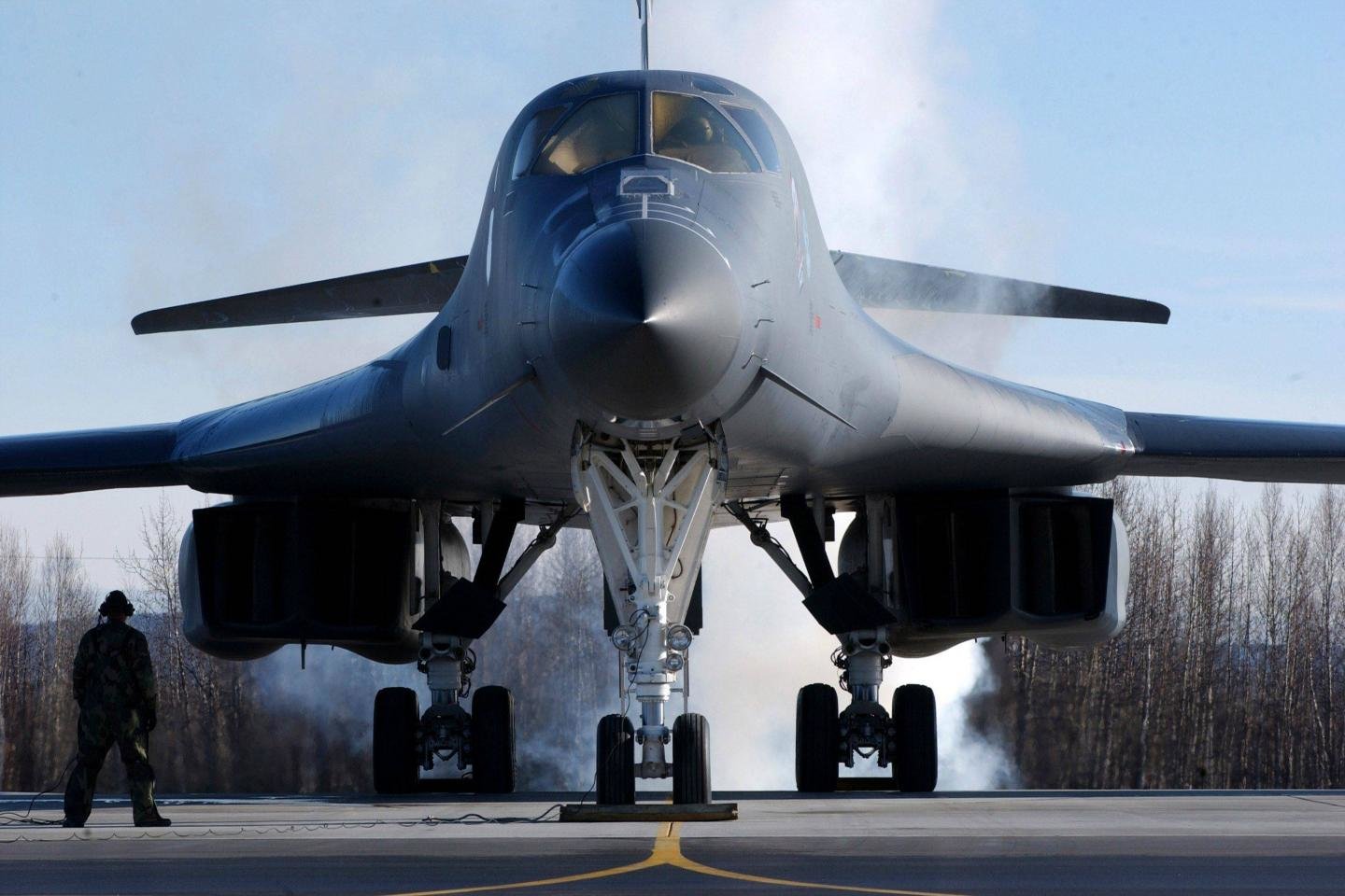 Awesome Rockwell B-1 Lancer free wallpaper ID:496589 for hd 1440x960 PC