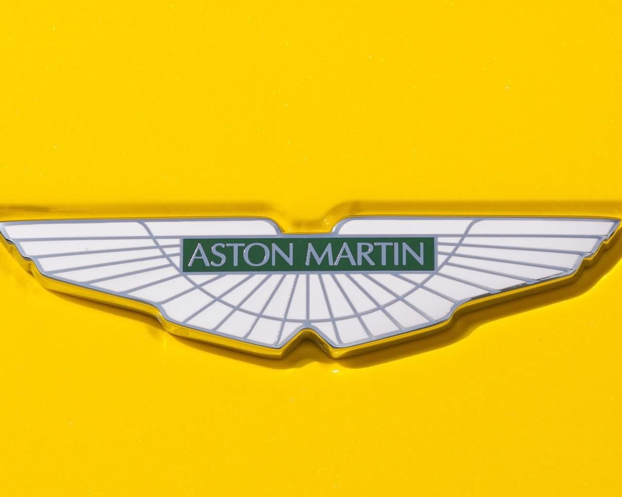 High resolution Aston Martin hd 1280x1024 wallpaper ID:84132 for computer