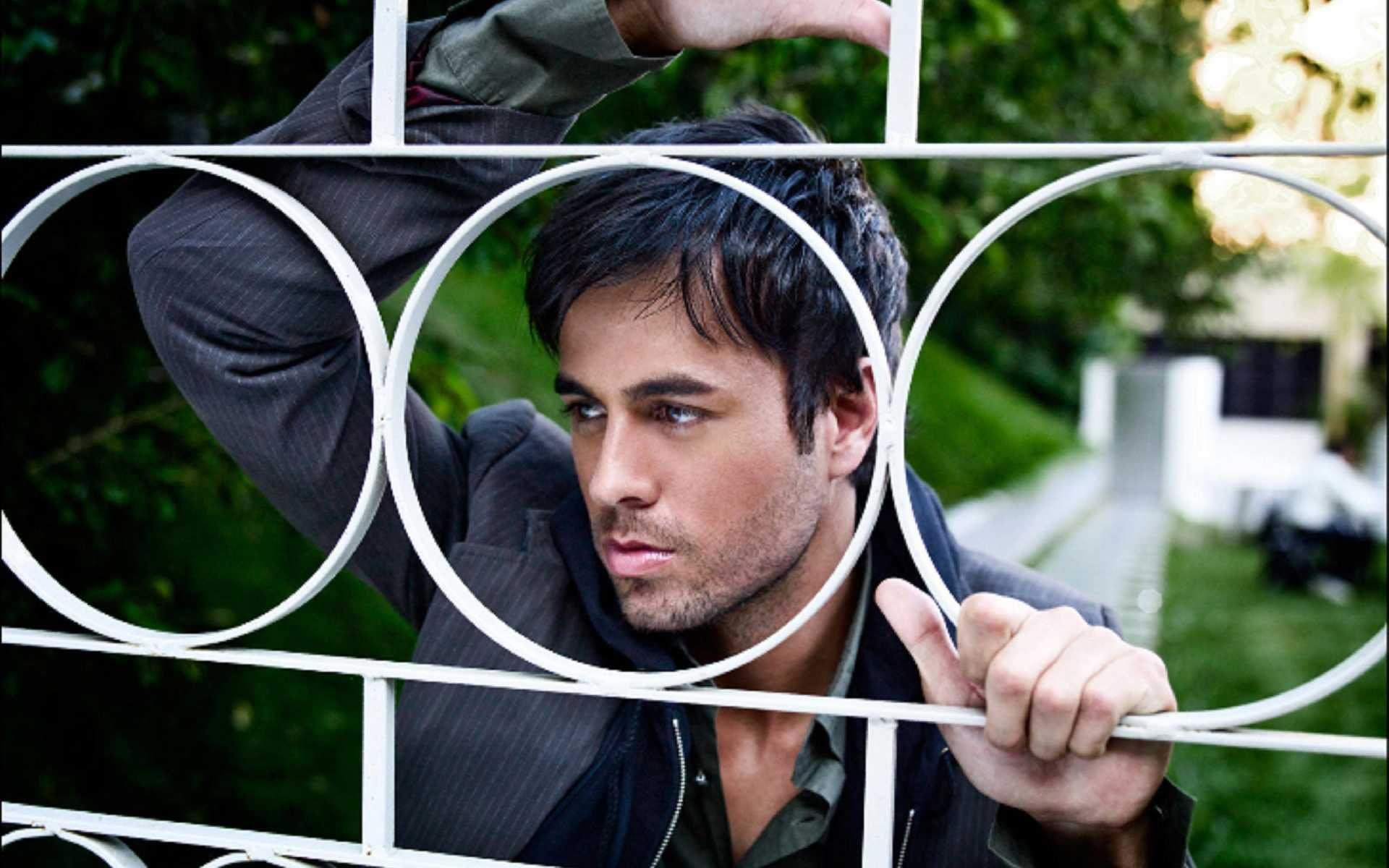 Free download Enrique Iglesias background ID:205922 hd 1920x1200 for computer