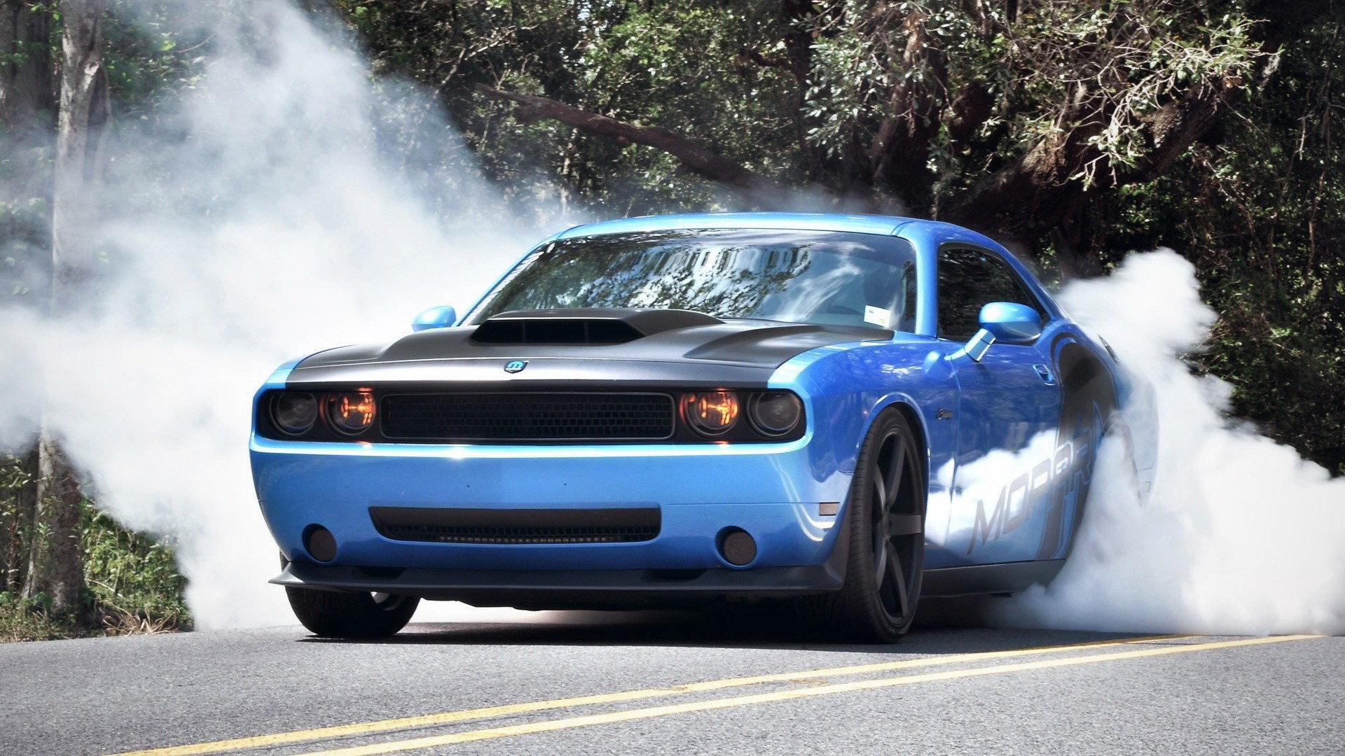 Awesome Dodge Challenger free wallpaper ID:231787 for hd 1080p computer