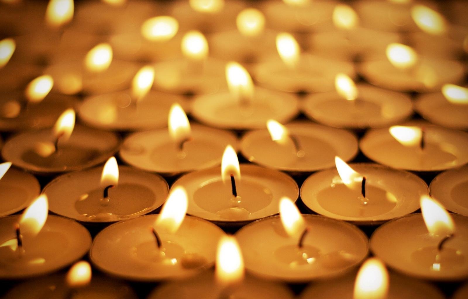 High resolution Candle hd 1600x1024 wallpaper ID:407657 for PC