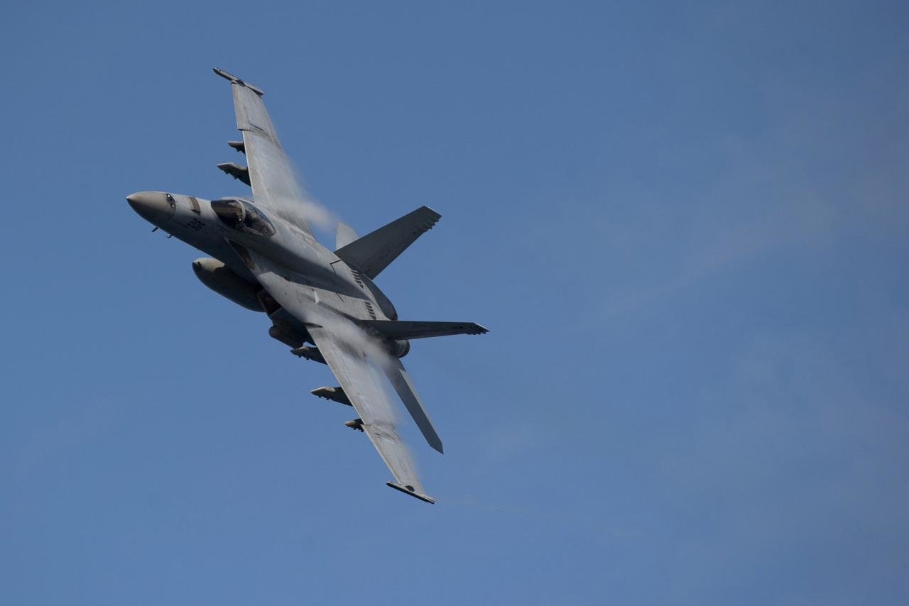 Awesome Boeing F/A-18E/F Super Hornet free wallpaper ID:318688 for hd 1280x854 computer