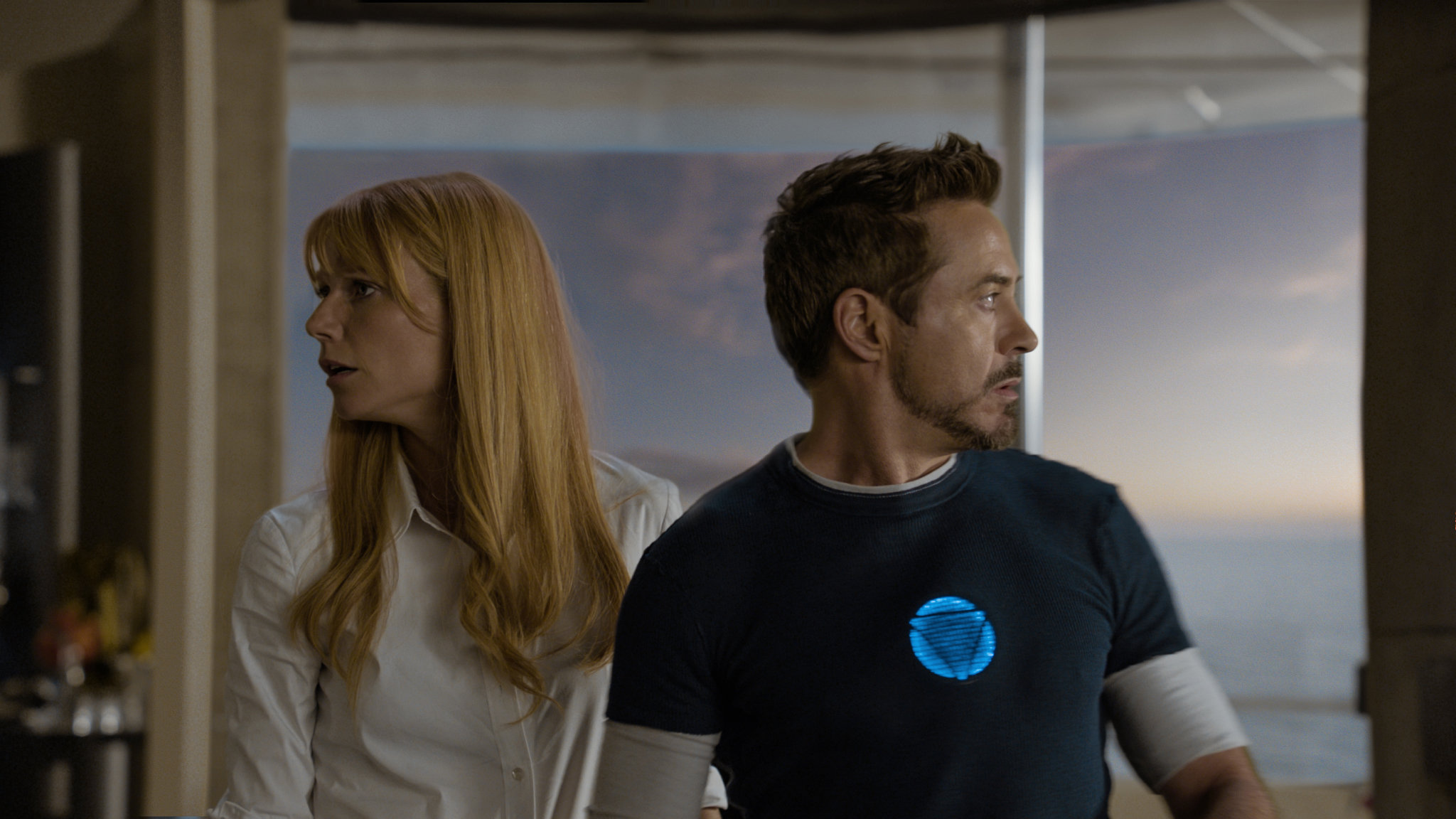 Free download Iron Man 3 wallpaper ID:400987 hd 2048x1152 for PC