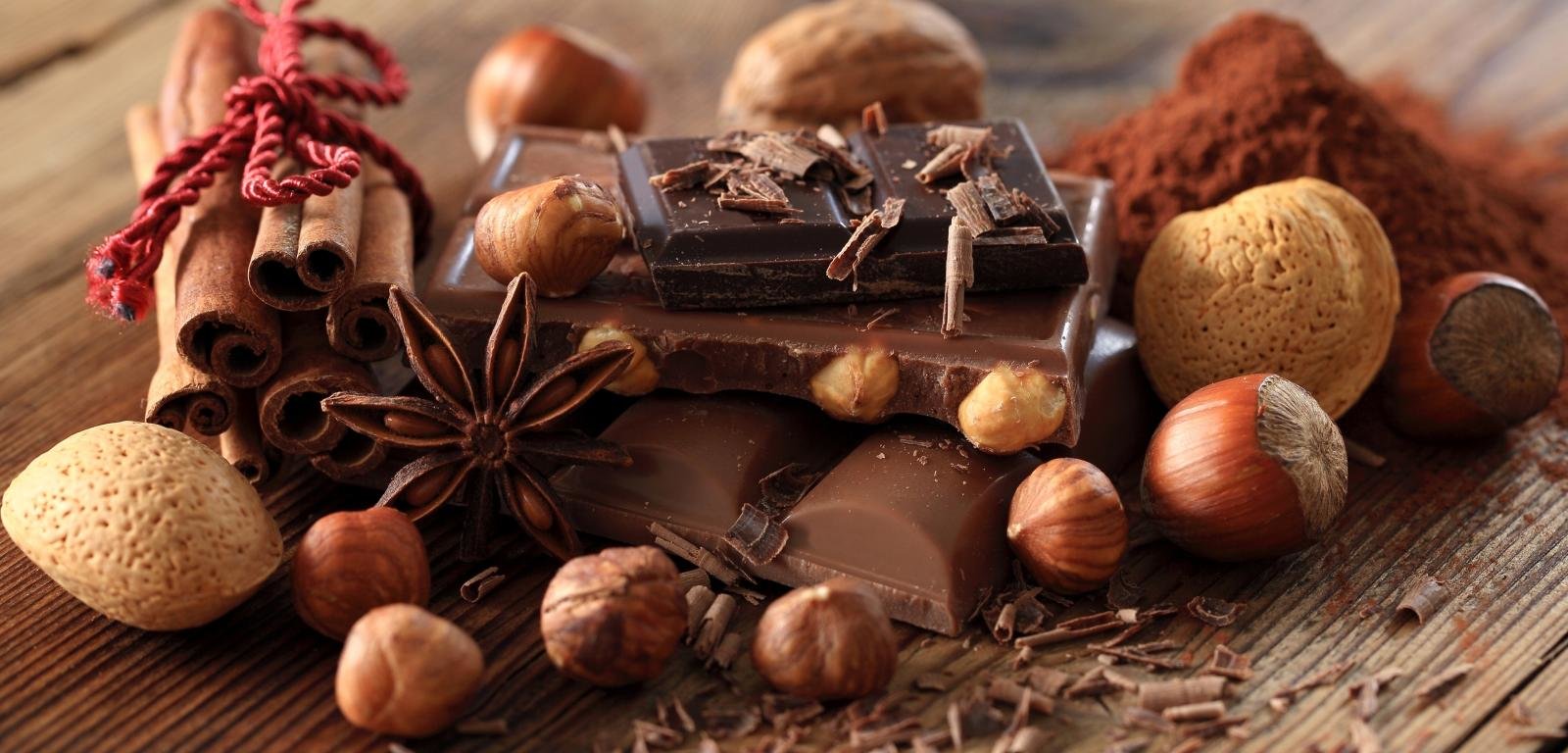 Download hd 1600x768 Chocolate PC background ID:129824 for free