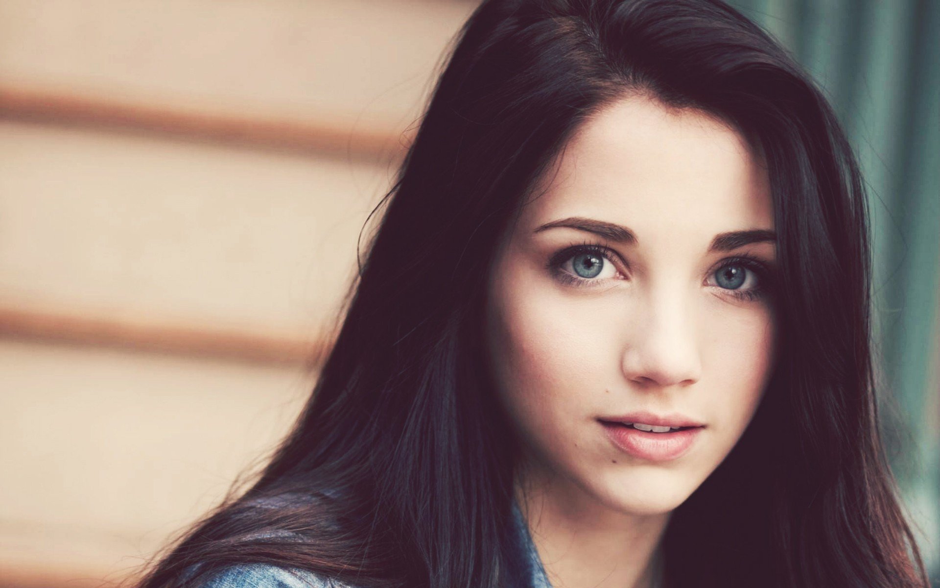 Awesome Emily Rudd free background ID:155255 for hd 1920x1200 PC