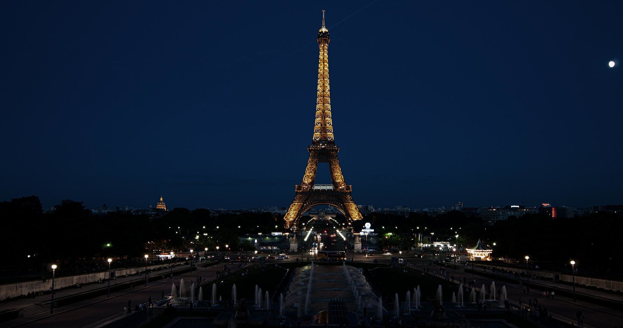 Best Eiffel Tower background ID:476955 for High Resolution hd 2048x1080 computer