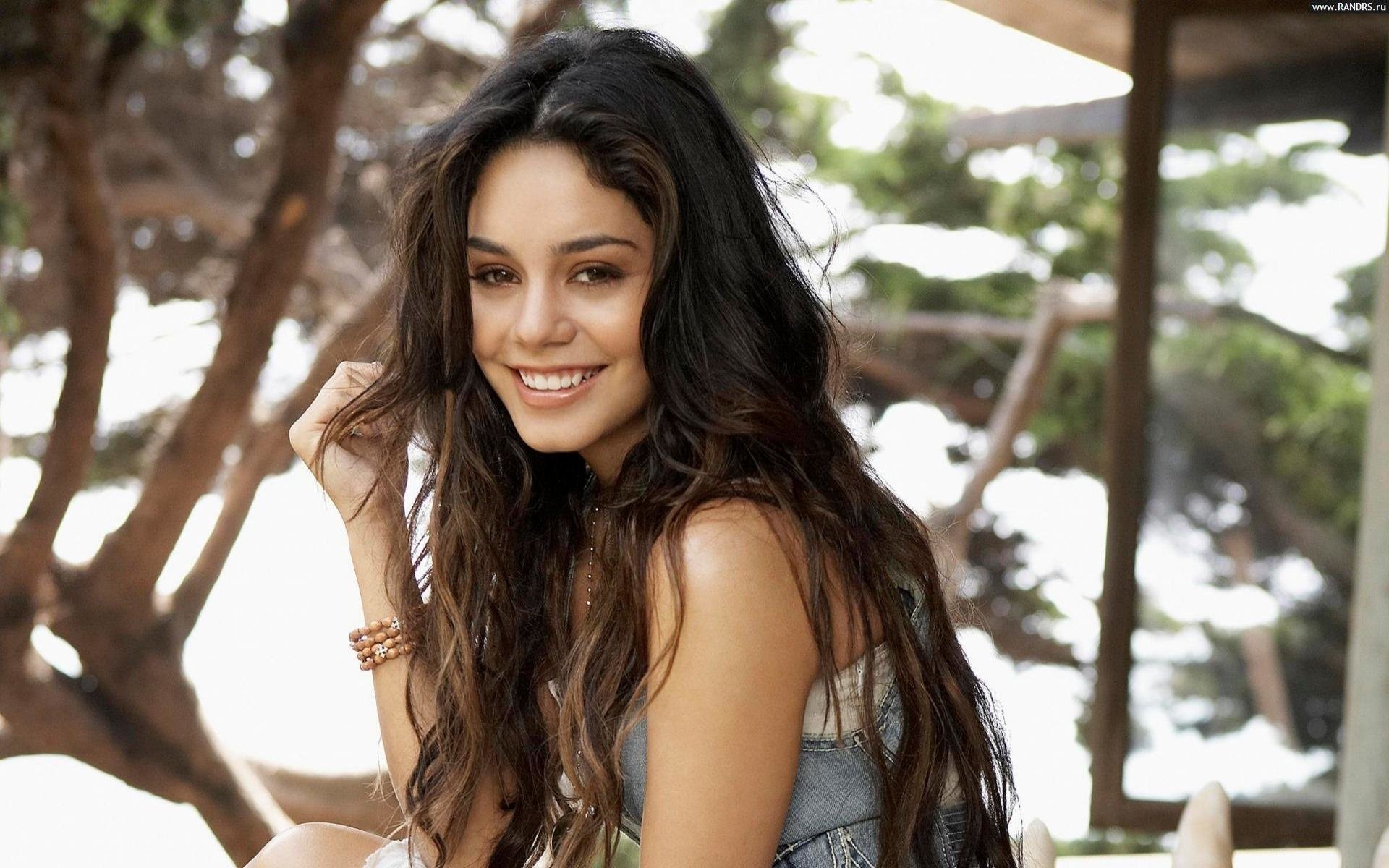 Free Vanessa Hudgens high quality background ID:10824 for hd 1920x1200 PC