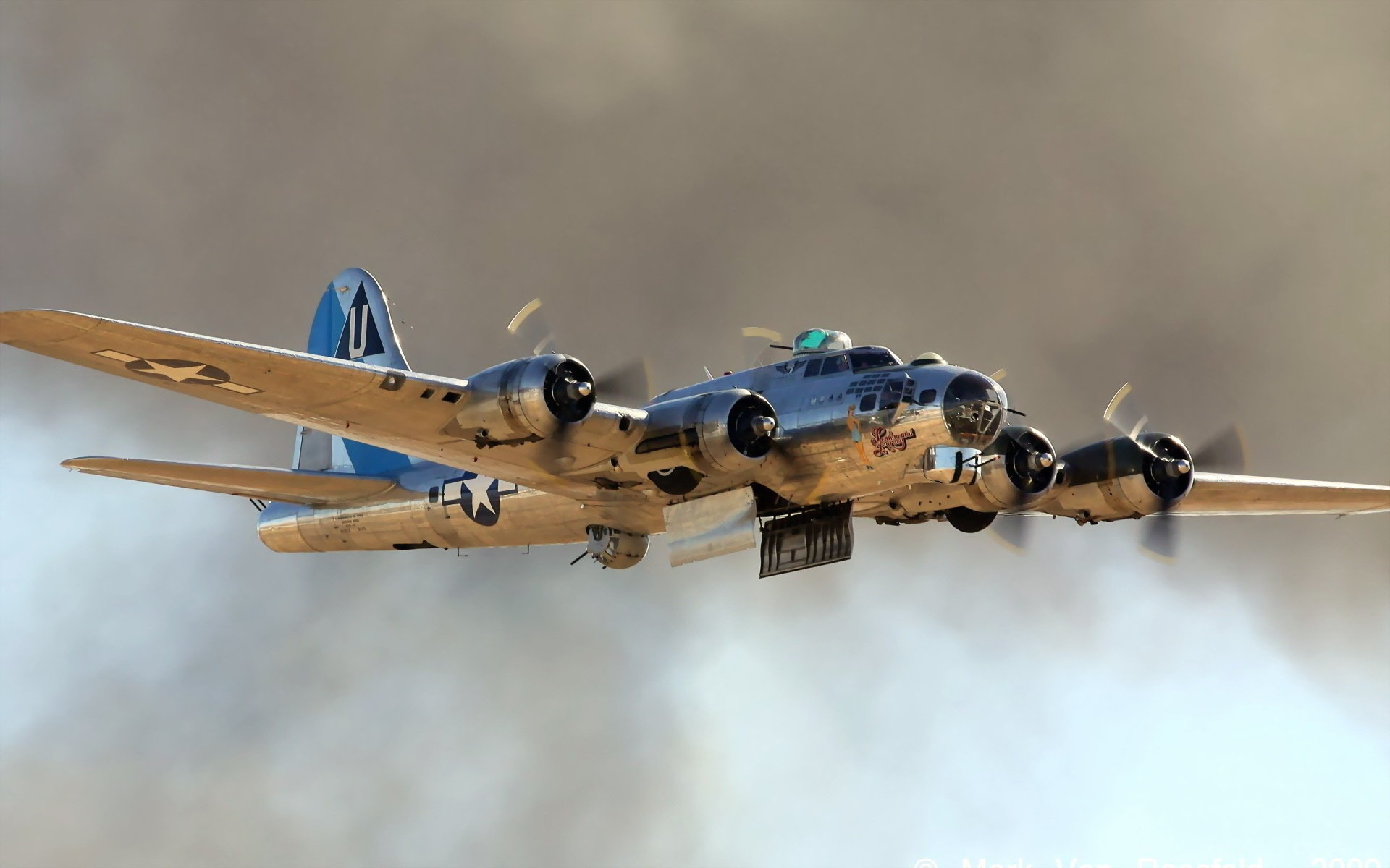 Awesome Boeing B-17 Flying Fortress free wallpaper ID:214151 for hd 1920x1200 computer