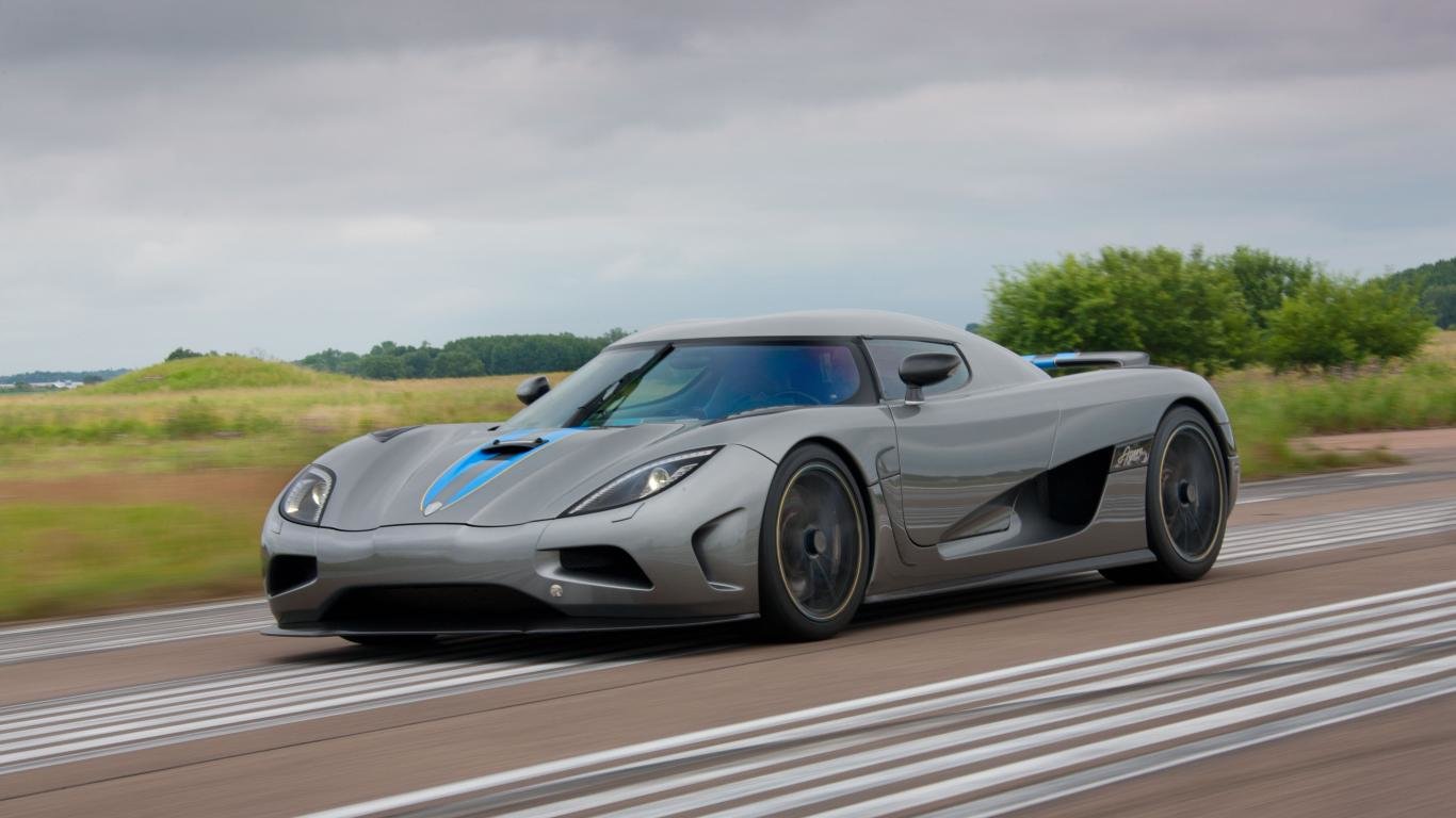 Free download Koenigsegg background ID:437882 laptop for PC