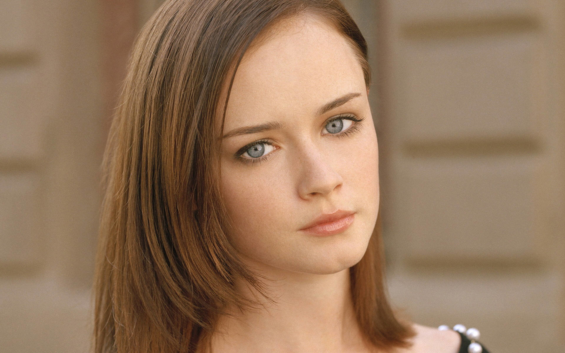 Download hd 1920x1200 Alexis Bledel PC wallpaper ID:166104 for free