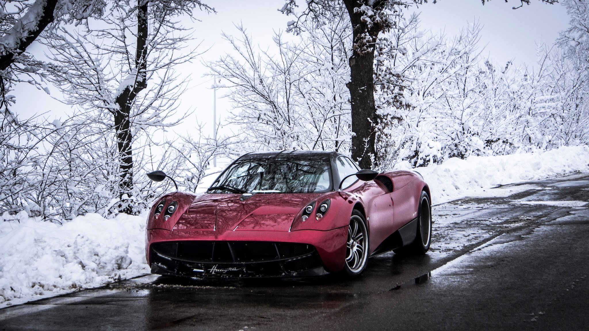 Best Pagani Huayra background ID:160163 for High Resolution hd 2048x1152 PC