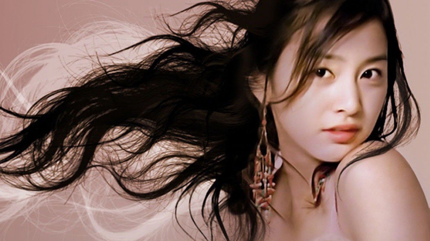 Download 1366x768 laptop Kim Tae-hee computer background ID:210273 for free
