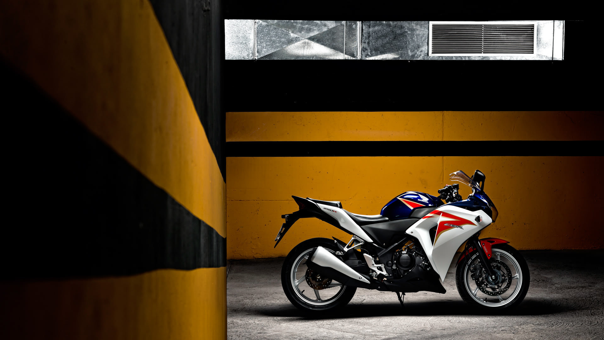 Awesome Honda CBR free wallpaper ID:484155 for full hd PC