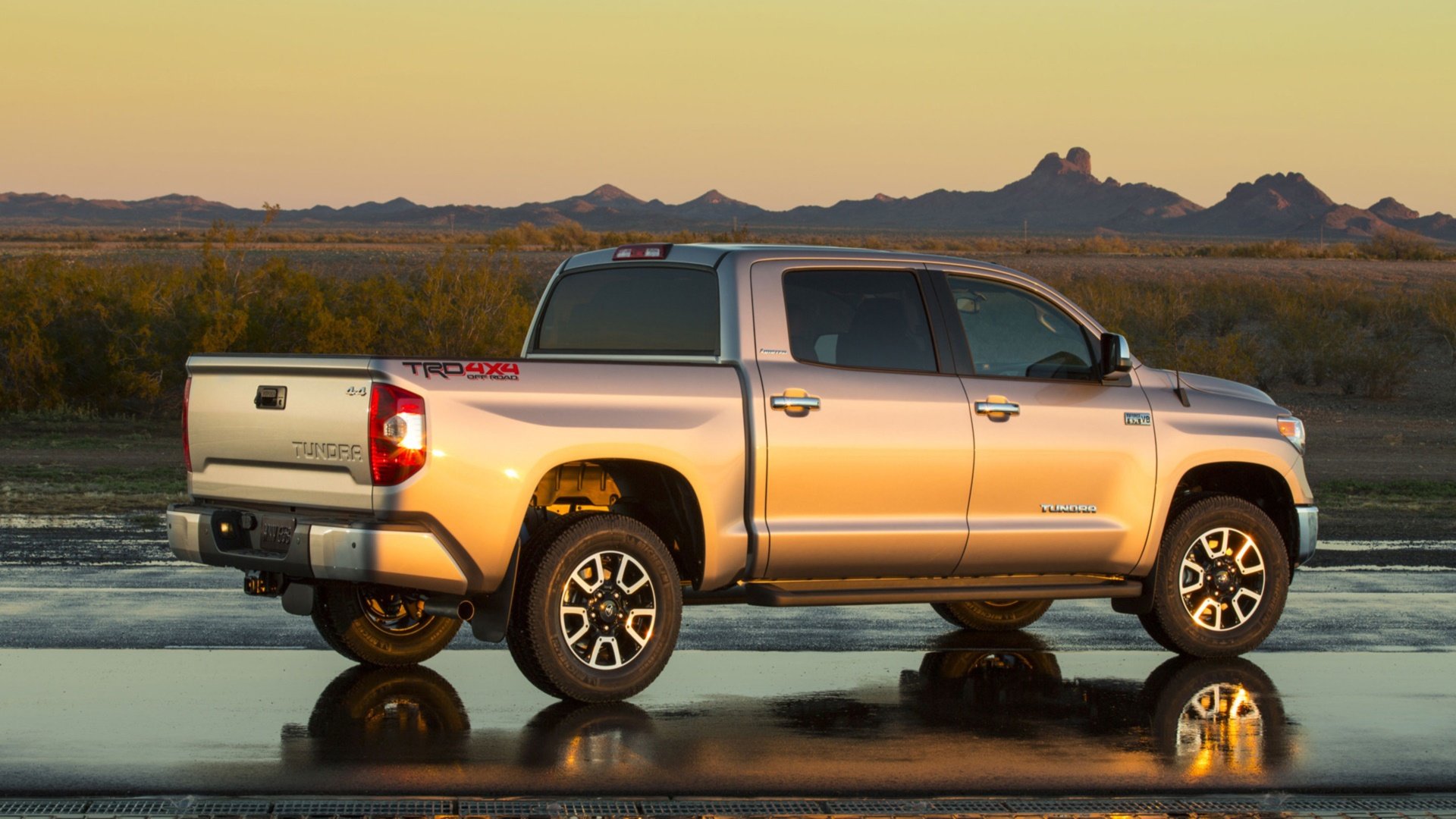 Toyota Tundra Wallpapers Hd For Desktop Backgrounds