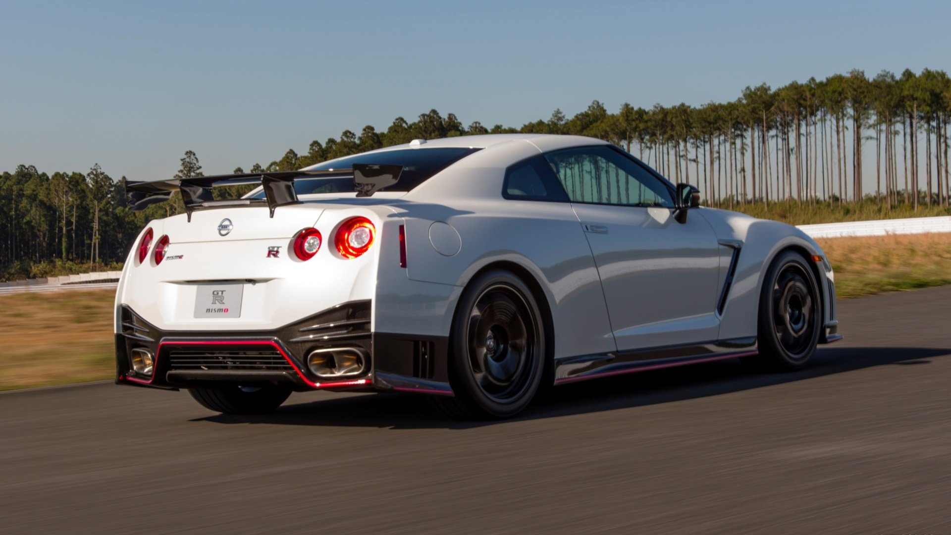 Awesome Nissan GT-R NISMO 2015 free background ID:20629 for hd 1920x1080 PC