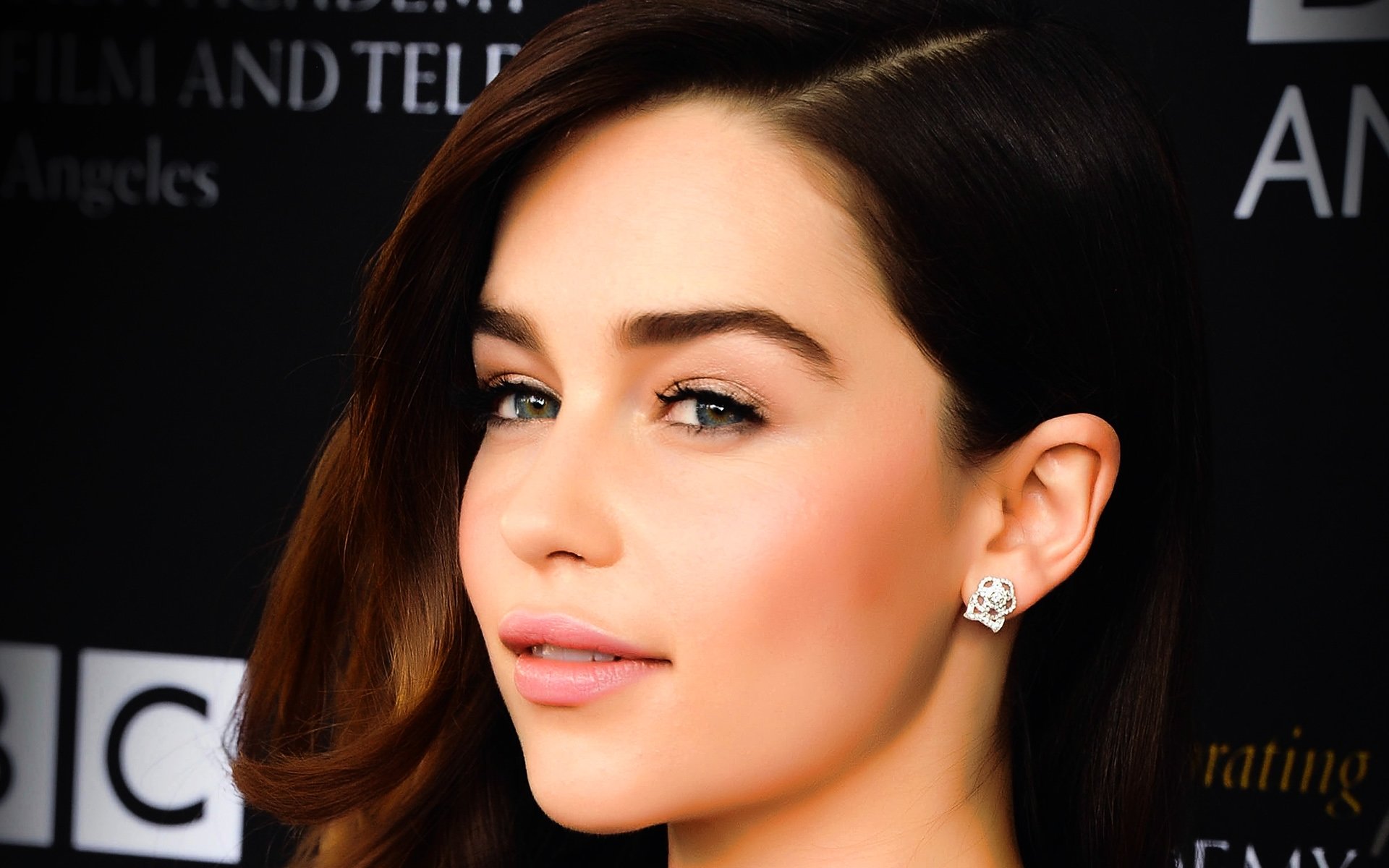 Download hd 1920x1200 Emilia Clarke computer background ID:12538 for free