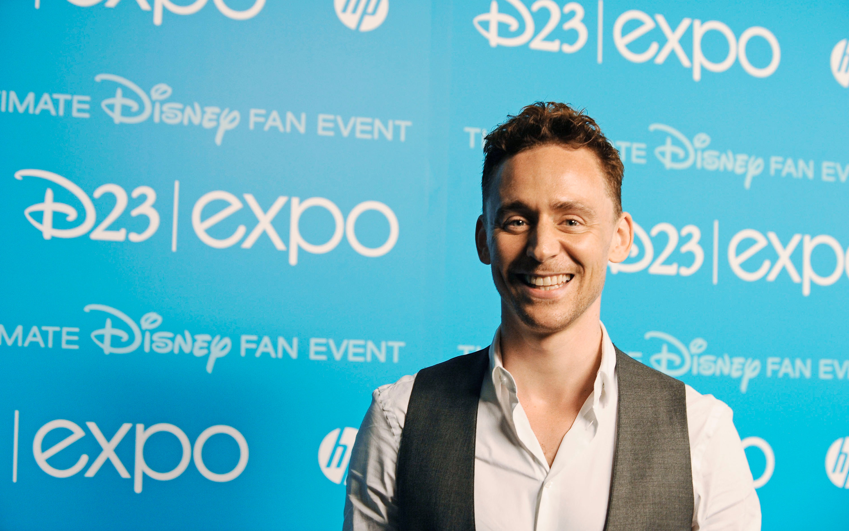 High resolution Tom Hiddleston hd 2880x1800 background ID:334320 for computer