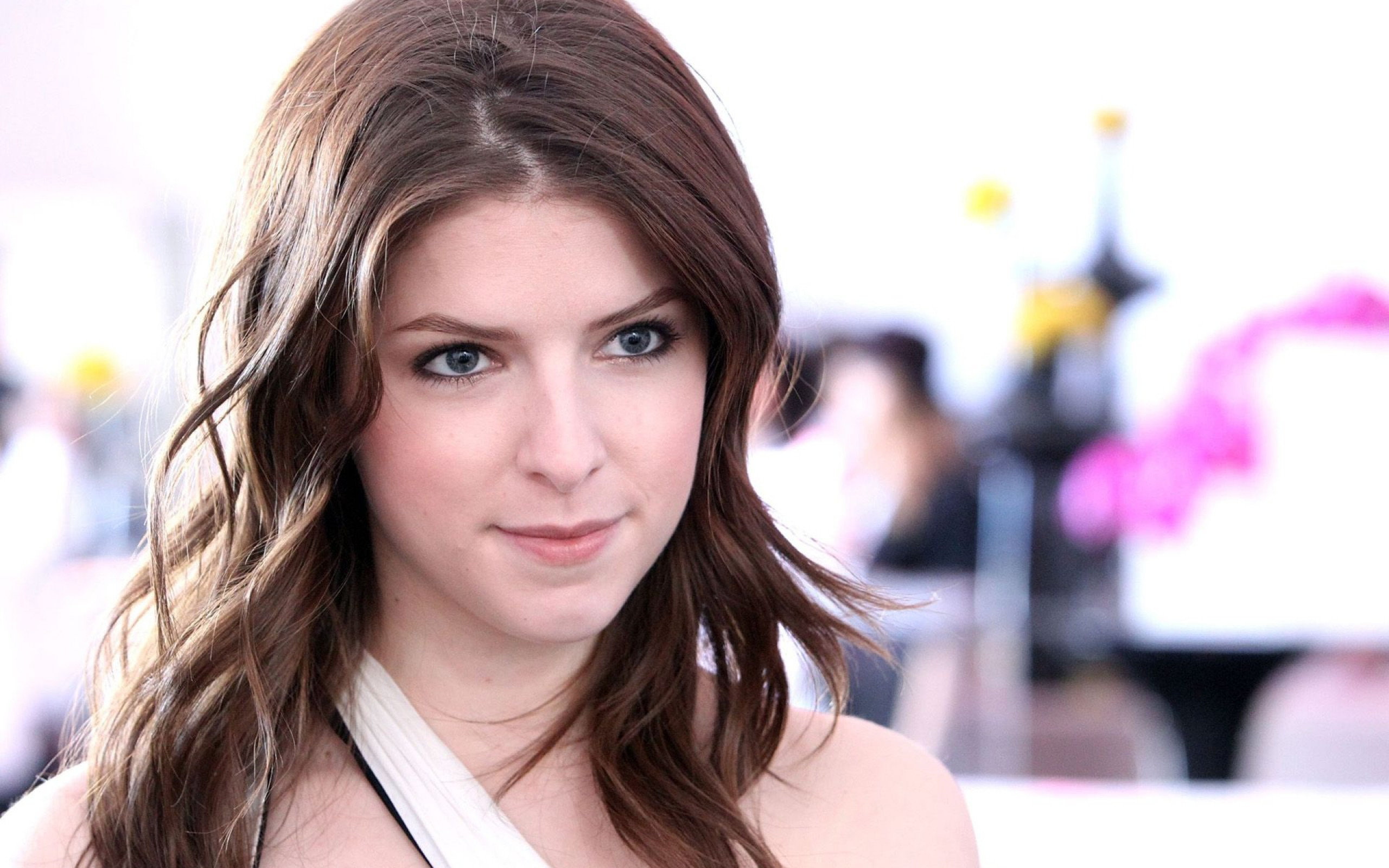 Awesome Anna Kendrick free background ID:445917 for hd 2560x1600 computer