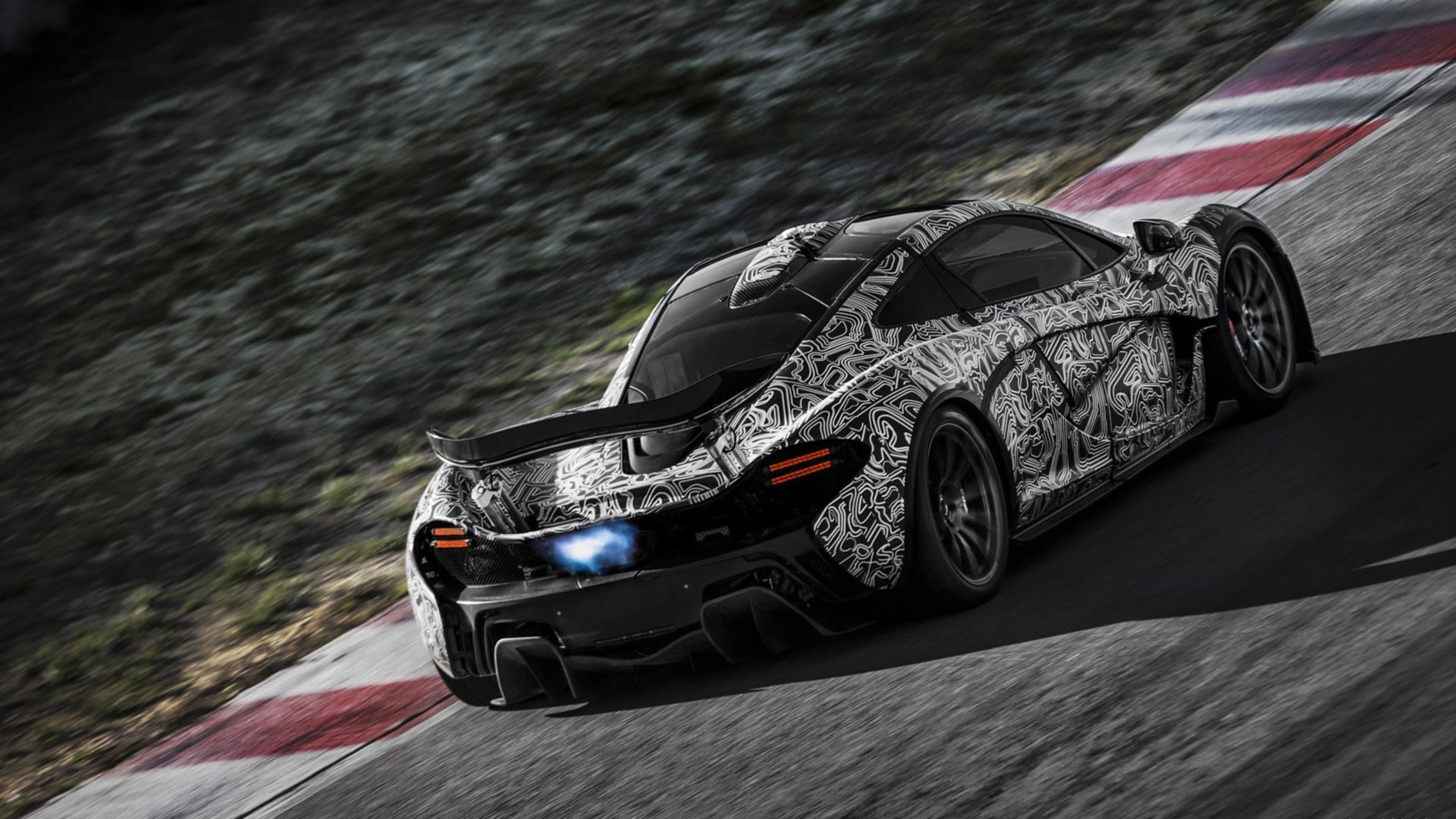 Free McLaren P1 high quality background ID:207541 for hd 1080p PC