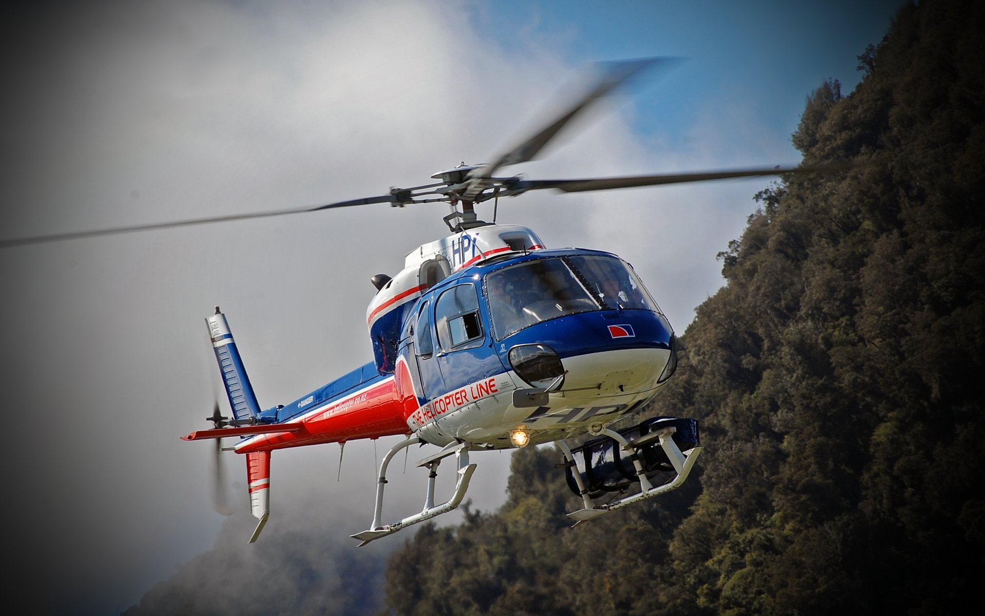 Free download Civil Helicopter wallpaper ID:494459 hd 1920x1200 for desktop