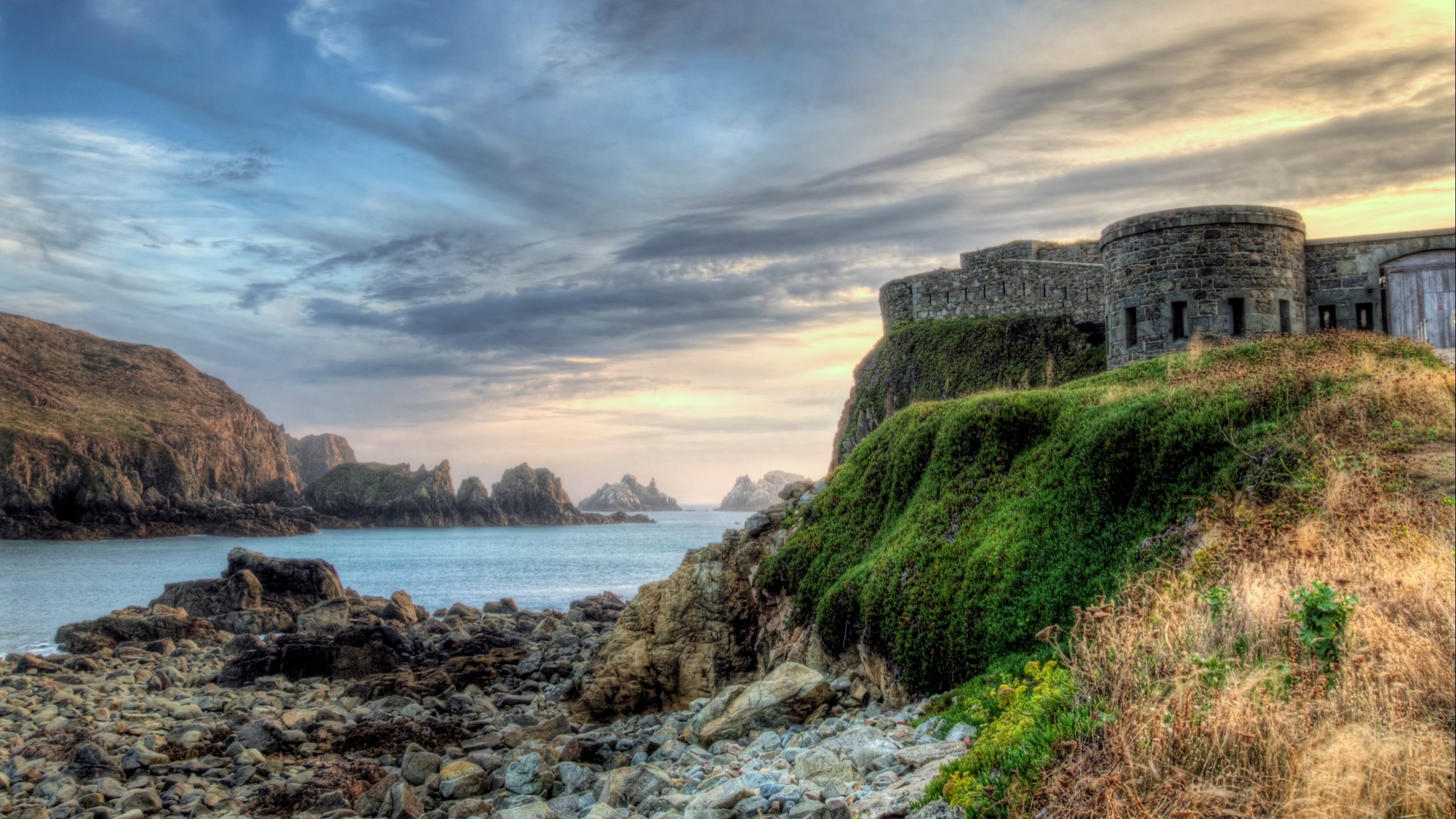 High resolution Fort Clonque hd 2560x1440 wallpaper ID:495080 for PC