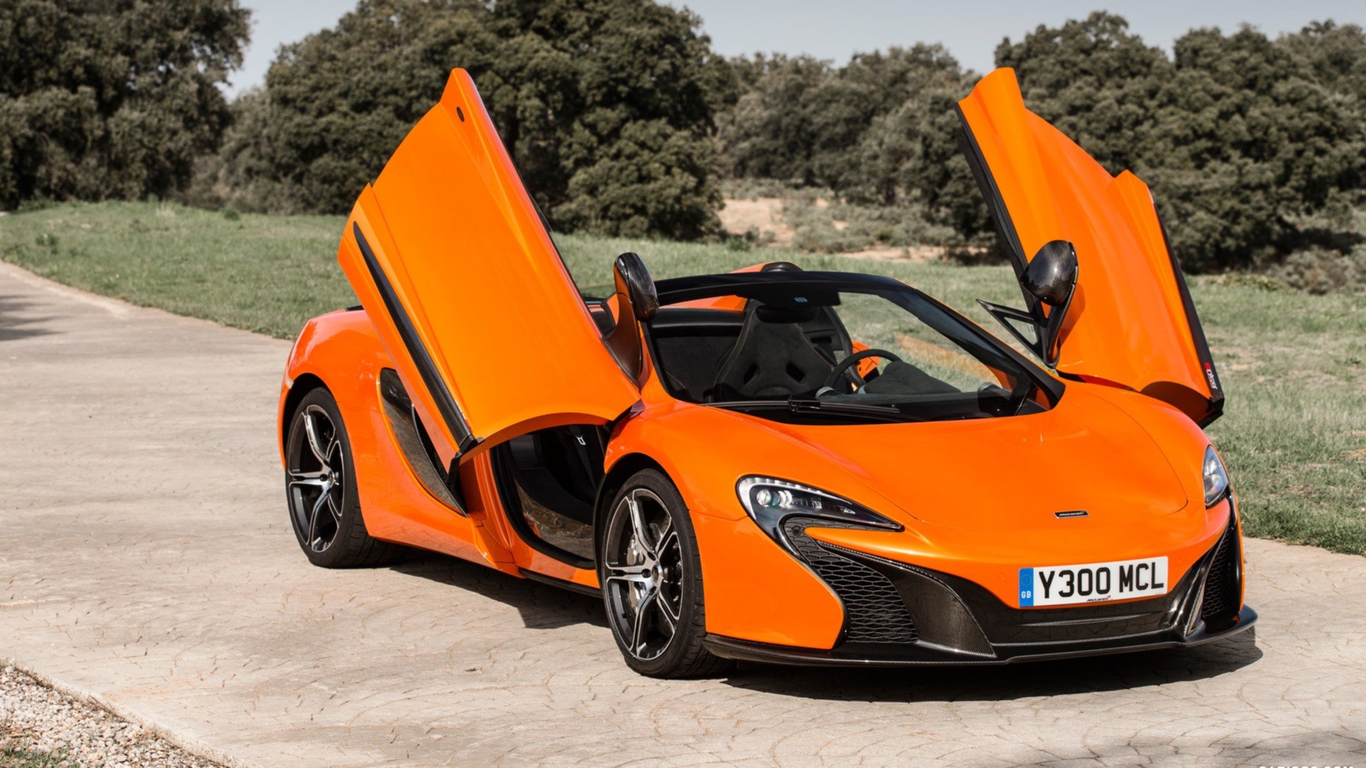 Free download McLaren 650S background ID:275331 full hd for computer