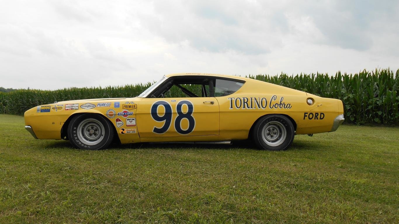 Download 1366x768 laptop Ford Torino computer background ID:8516 for free