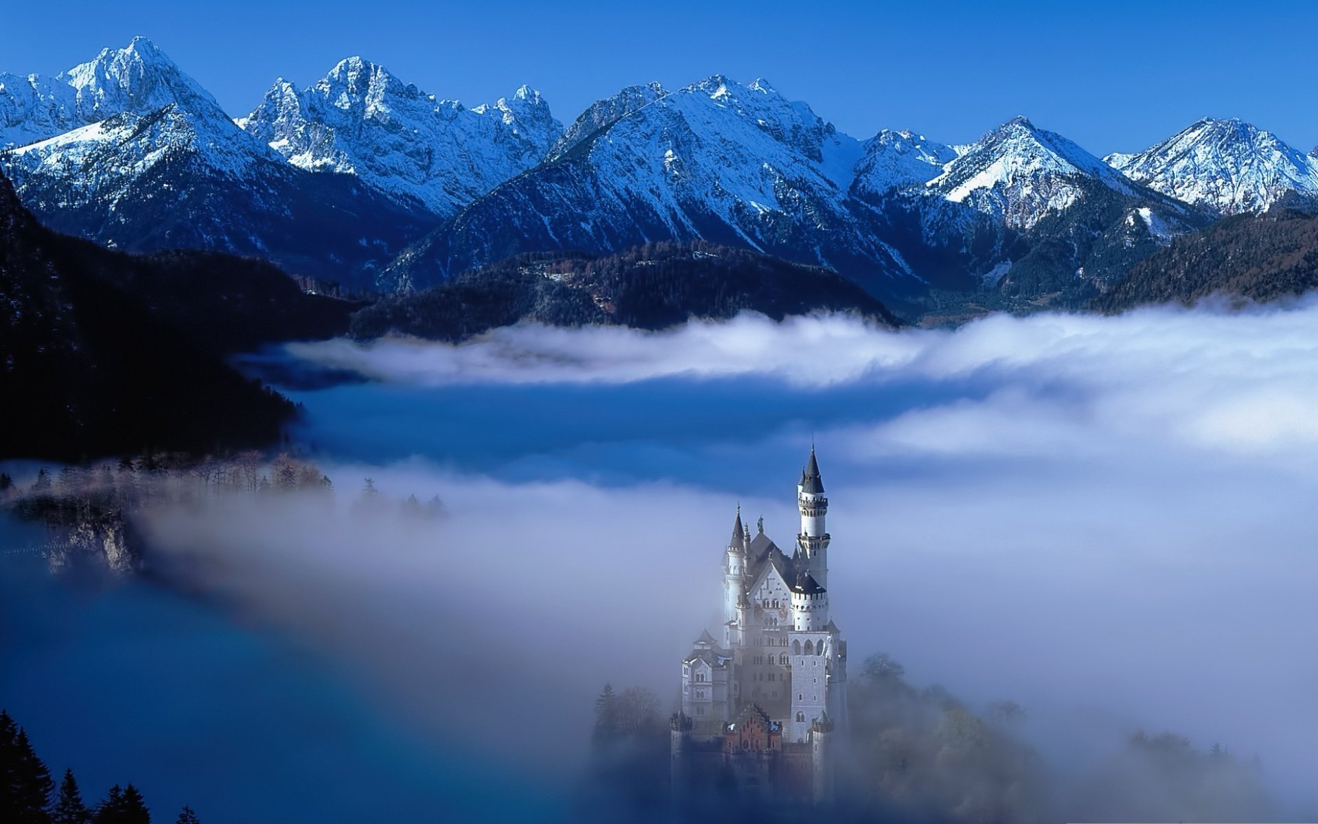 Awesome Neuschwanstein Castle free background ID:492671 for hd 1920x1200 PC
