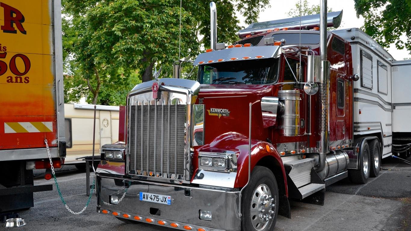 Awesome Kenworth free background ID:474842 for 1366x768 laptop desktop