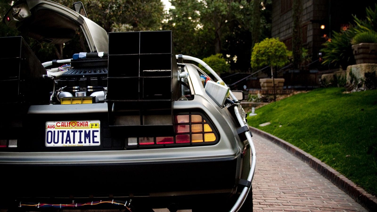 Free download Back To The Future wallpaper ID:73484 hd 1600x900 for desktop