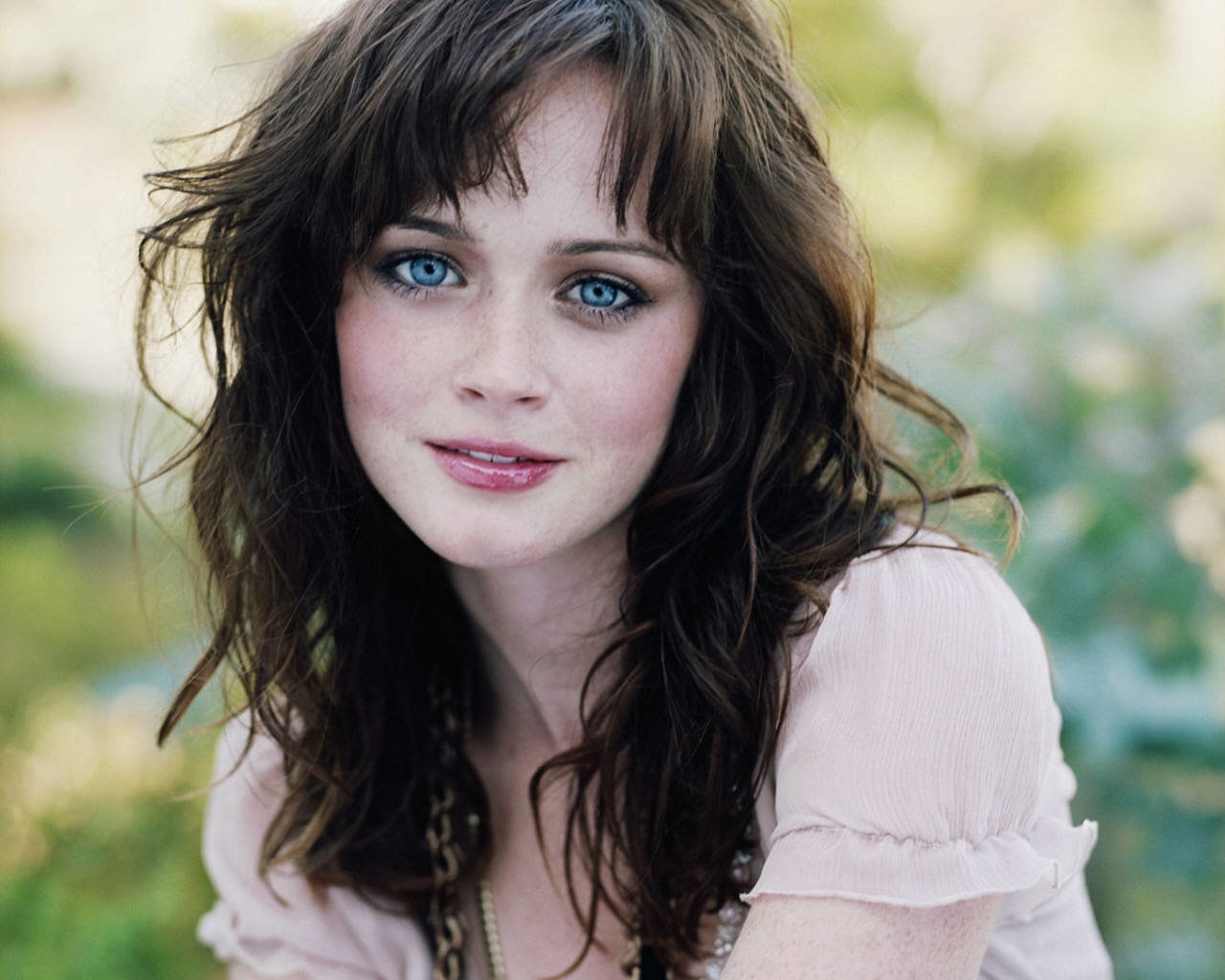 Download hd 1280x1024 Alexis Bledel PC background ID:166118 for free