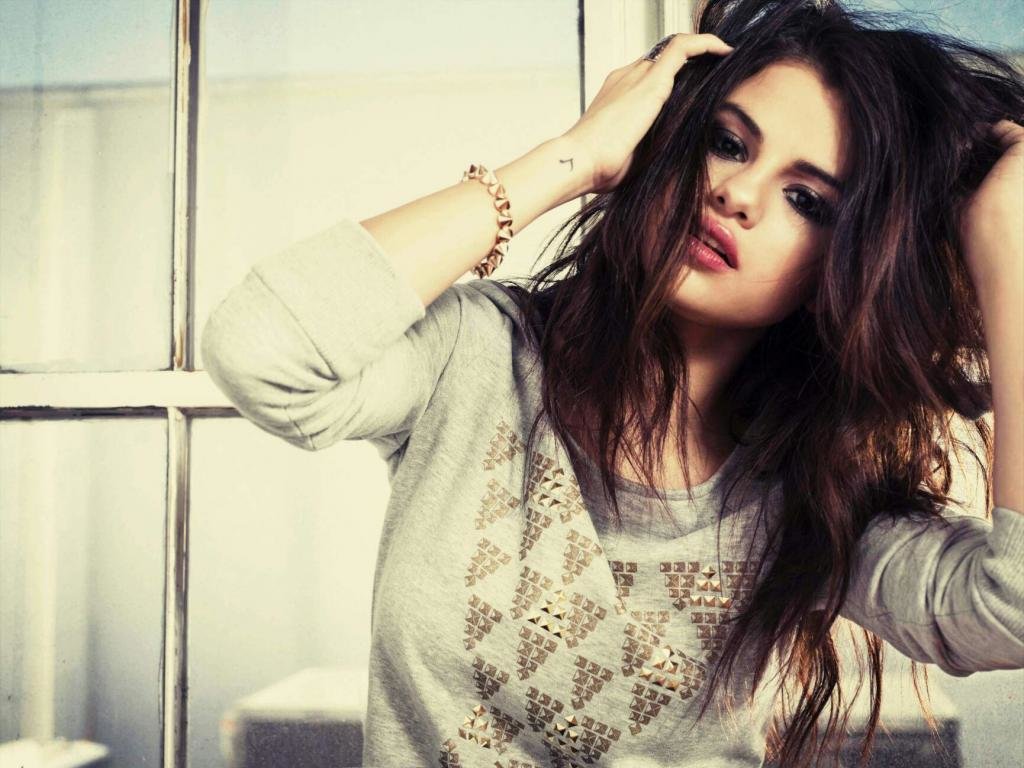 Best Selena Gomez background ID:7890 for High Resolution hd 1024x768 computer