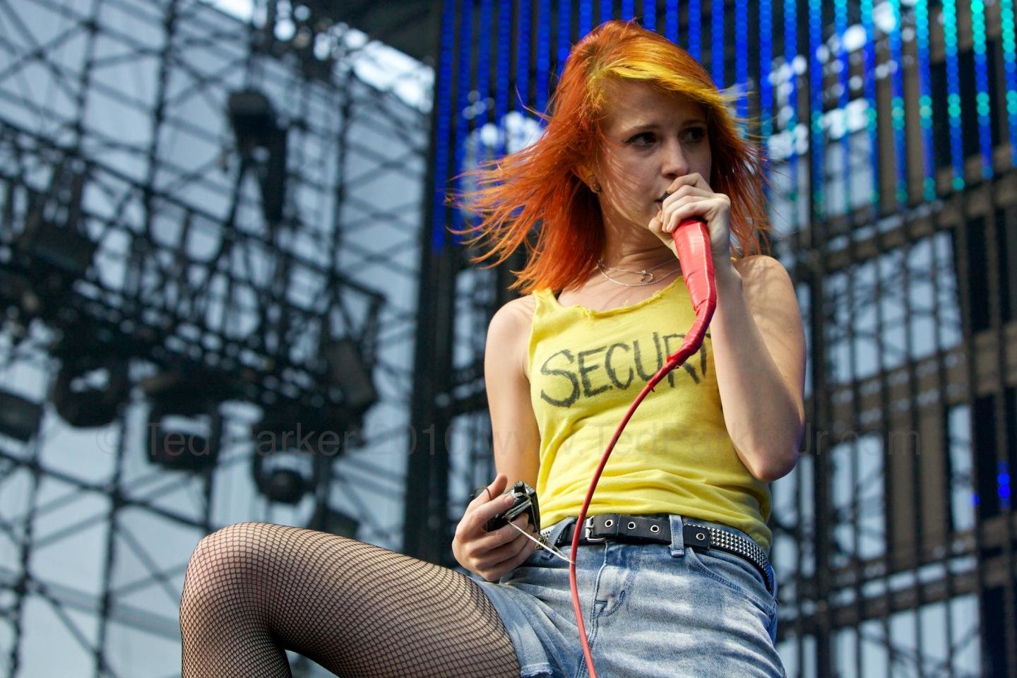 Free download Hayley Williams background ID:59355 hd 1440x960 for computer