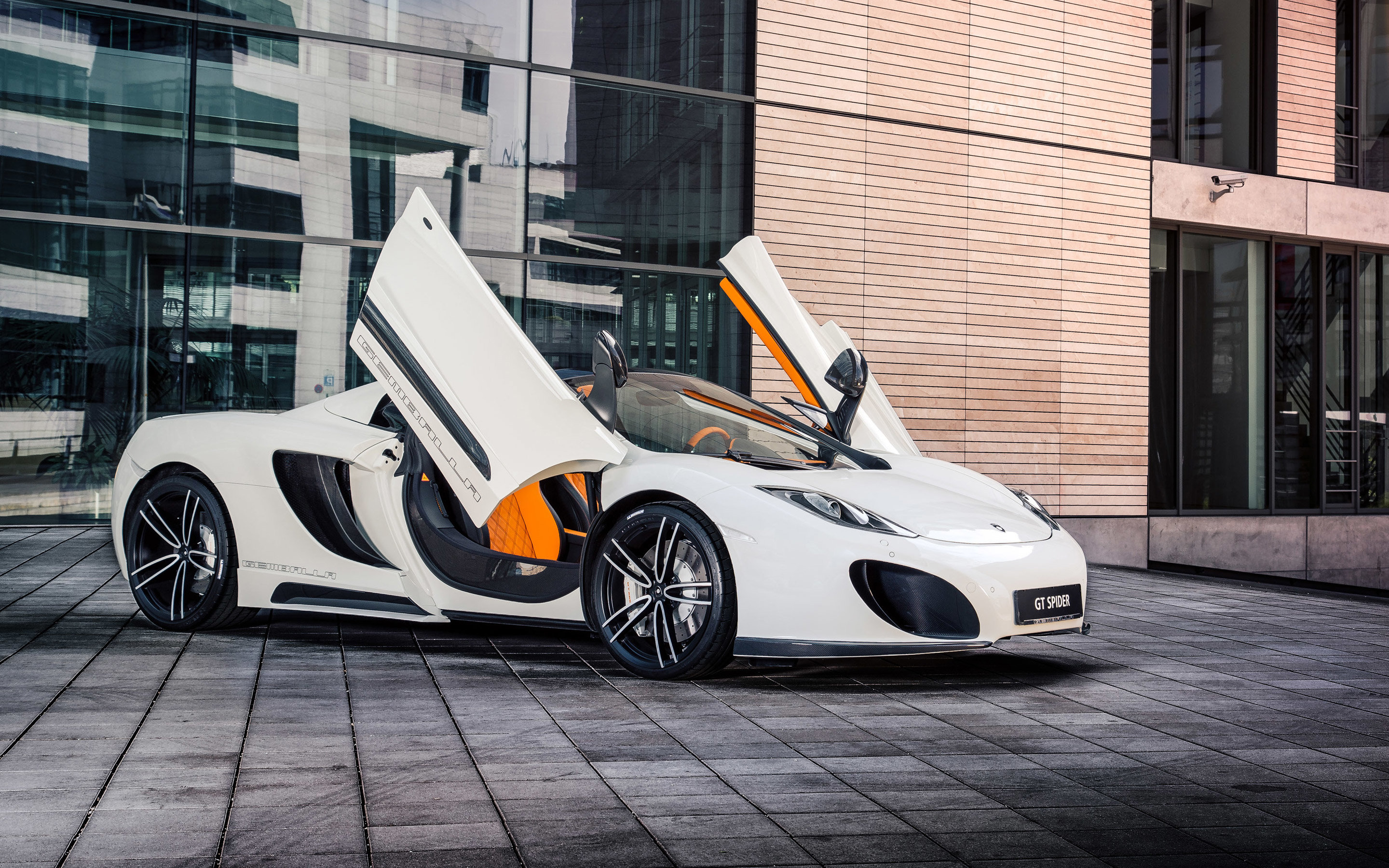 Awesome McLaren MP4-12C free background ID:298492 for hd 2880x1800 PC
