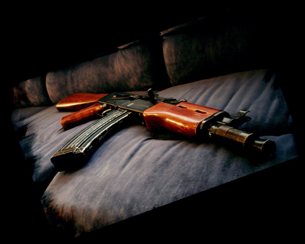 Awesome Ak-47 free background ID:123859 for hd 1280x1024 desktop