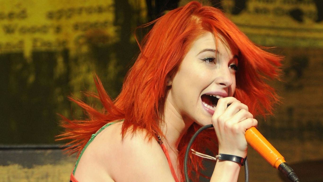 Free download Hayley Williams wallpaper ID:59430 1366x768 laptop for computer