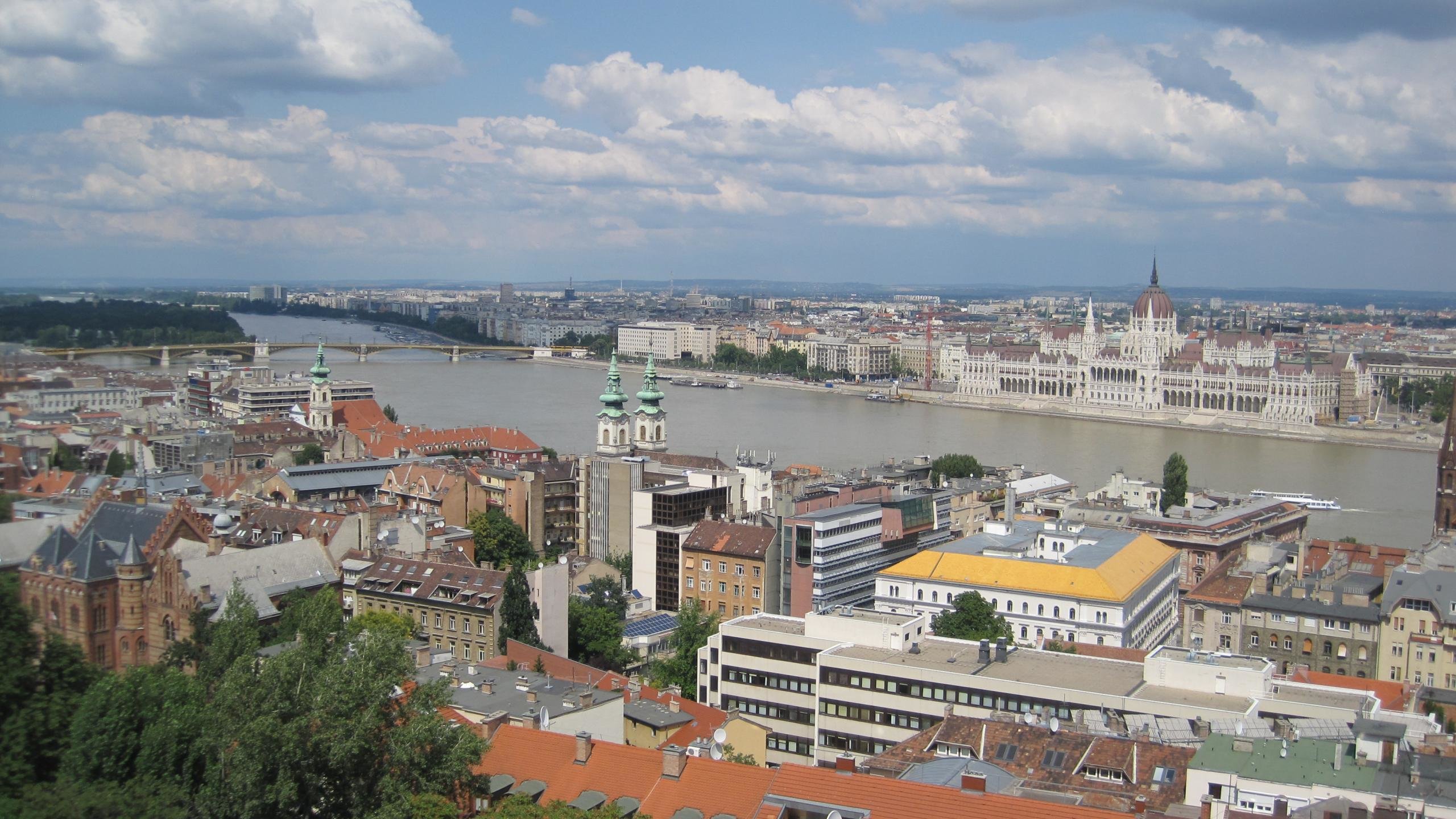 Free Budapest high quality background ID:479645 for hd 2560x1440 PC
