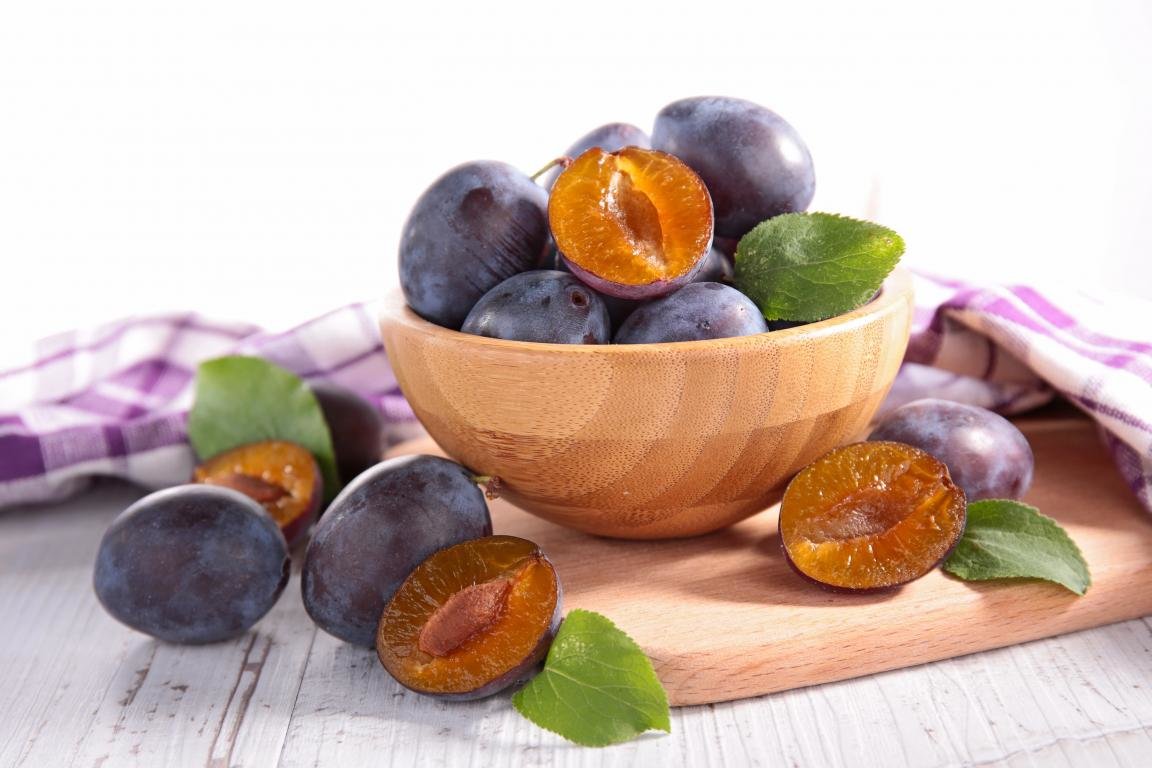 Free download Plum background ID:142851 hd 1152x768 for computer