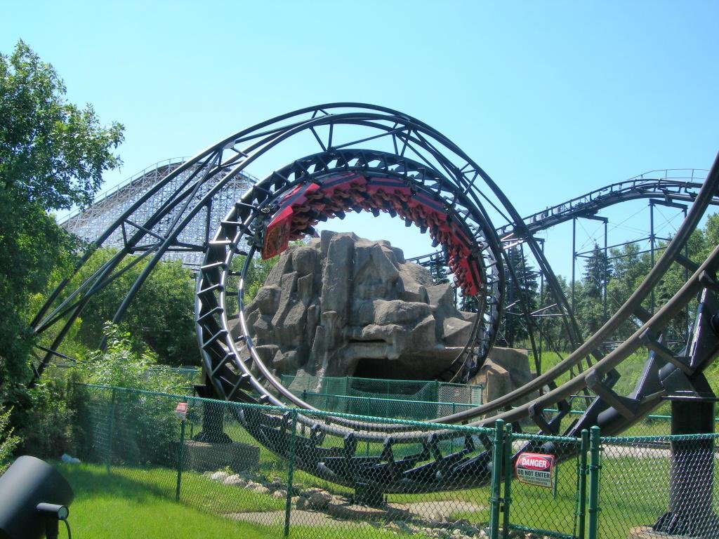 Download hd 1024x768 Roller Coaster computer wallpaper ID:492598 for free