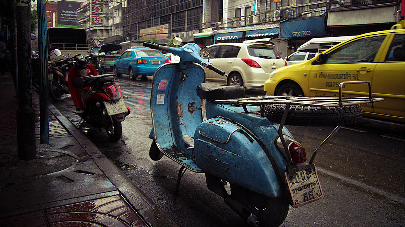 Download laptop Scooter PC wallpaper ID:493219 for free