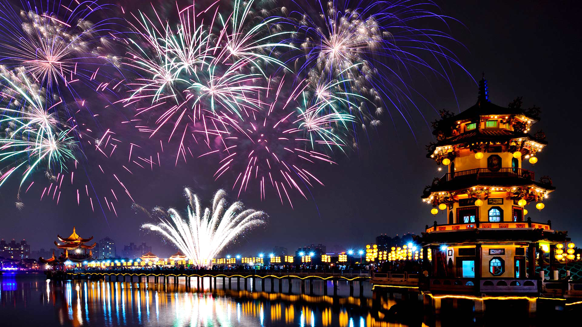 Free Fireworks high quality wallpaper ID:384364 for full hd 1080p PC