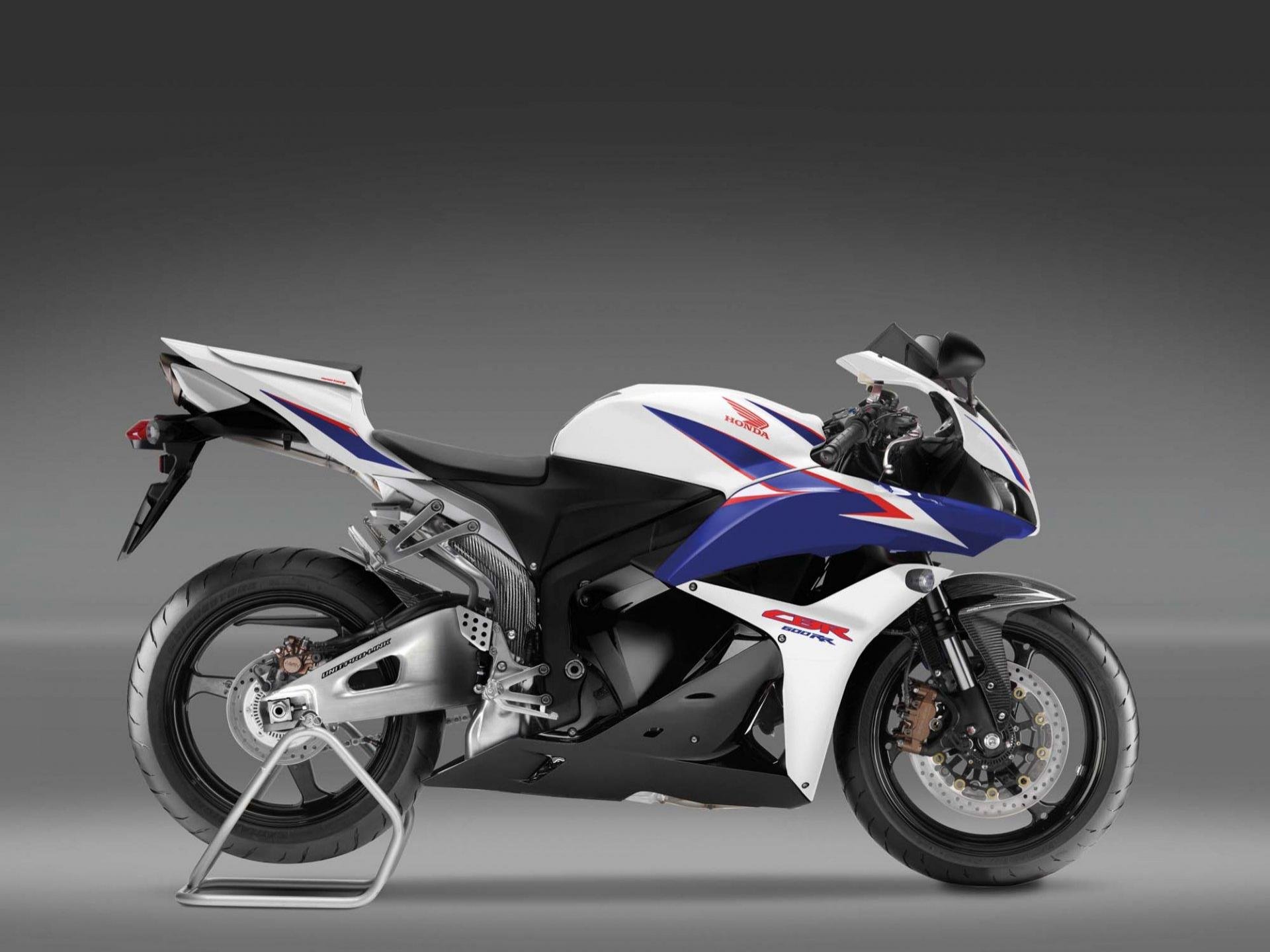 Awesome Honda CBR600RR free background ID:475867 for hd 1920x1440 desktop