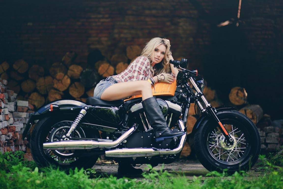 Best Girls and Bike (Motorcycles) wallpaper ID:67075 for High Resolution hd 1152x768 PC