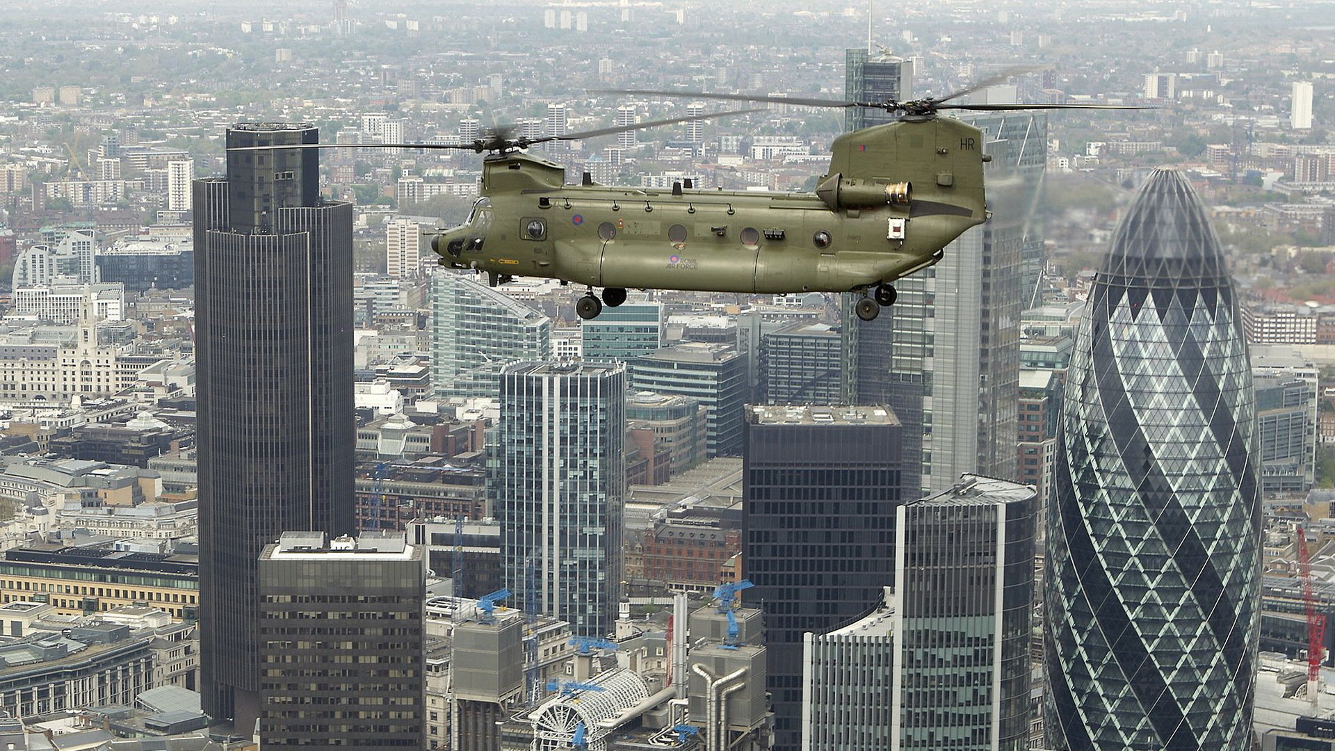Awesome Boeing CH-47 Chinook free wallpaper ID:183455 for full hd 1080p PC