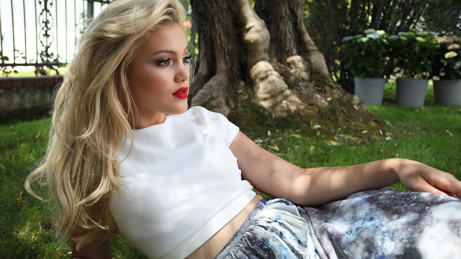 Free download Olivia Holt background ID:26293 full hd 1920x1080 for PC