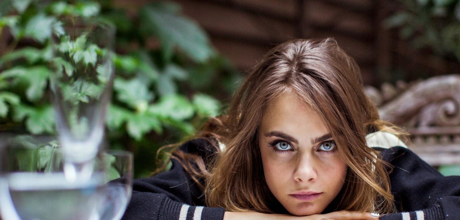 Free Cara Delevingne high quality wallpaper ID:168907 for hd 1600x768 computer