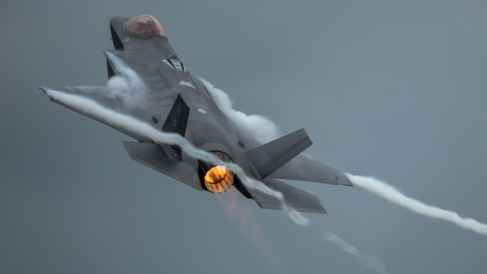 Free download Lockheed Martin F-35 Lightning II background ID:62715 full hd 1080p for PC