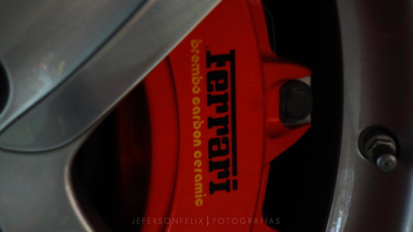 Free download Ferrari FF background ID:395067 laptop for desktop