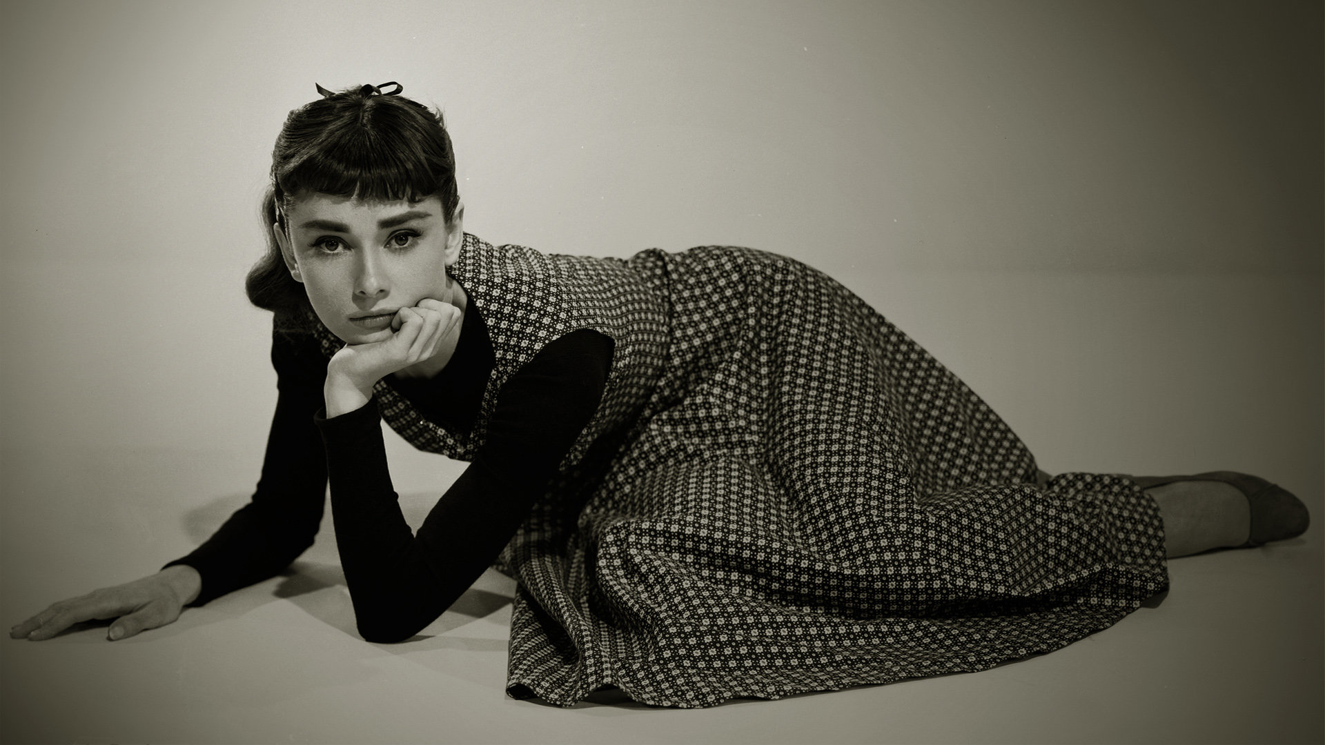 High resolution Audrey Hepburn hd 1920x1080 background ID:20265 for PC